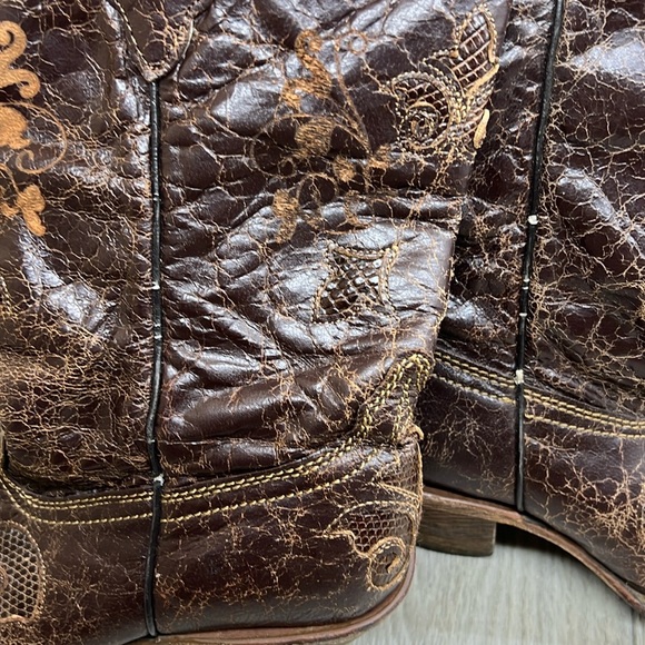 Corral Boots - Picture 9 of 16